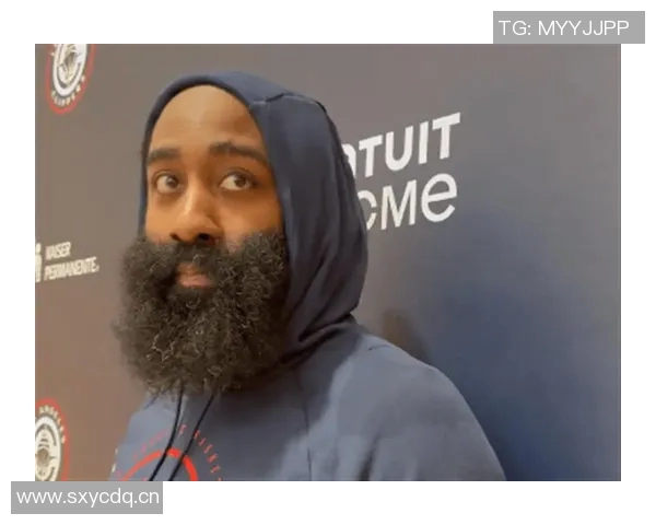 哈登谈休赛期努力与小卡合作目标新赛季良好开局 哈登谈休赛期努力与小卡合作目标新赛季良好开局