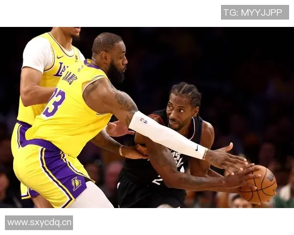 威少湖人时期离谱失误合集曝光FBI或需介入调查其表现 威少湖人时期离谱失误合集曝光FBI或需介入调查其表现