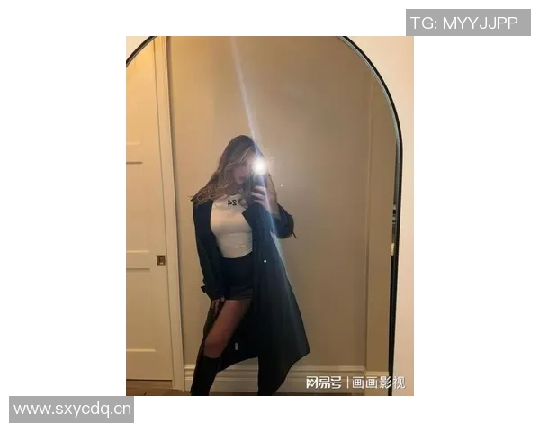 诺曼鲍威尔喜迎新生命00后女友怀孕颜值引关注 诺曼鲍威尔喜迎新生命00后女友怀孕颜值引关注