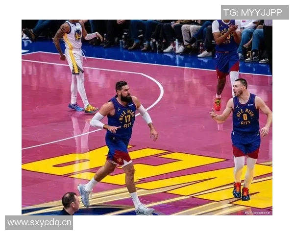 穆雷称赞瓦兰实力被低估认为其篮下表现稳定对抗能力强大 穆雷称赞瓦兰实力被低估认为其篮下表现稳定对抗能力强大