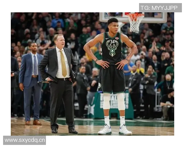 字母哥回忆上赛季被尼克斯横扫作为球队领袖我将铭记这段经历