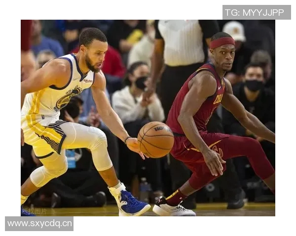 科尔盛赞斯潘塞为球队注入赢球动力与竞争精神显著改变球队面貌 科尔盛赞斯潘塞为球队注入赢球动力与竞争精神显著改变球队面貌