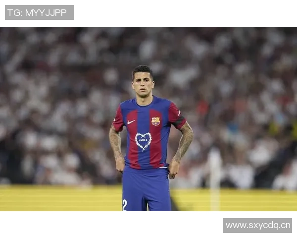 本菲卡或将加入争夺坎塞洛的行列挑战巴萨国米