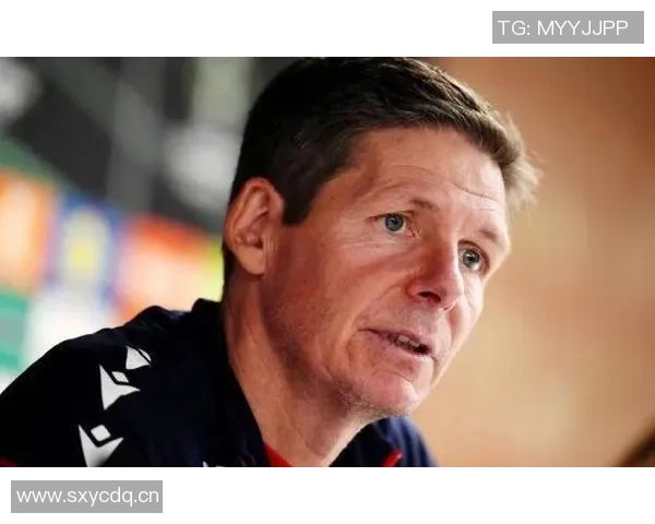 曼城宣布20岁阿根廷中场埃切维里租借加盟西甲赫罗纳球队