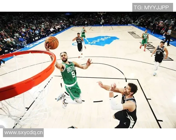 怀特场均15投得14分命中率仅33和26这就是你们追捧的顶级3D表现吗