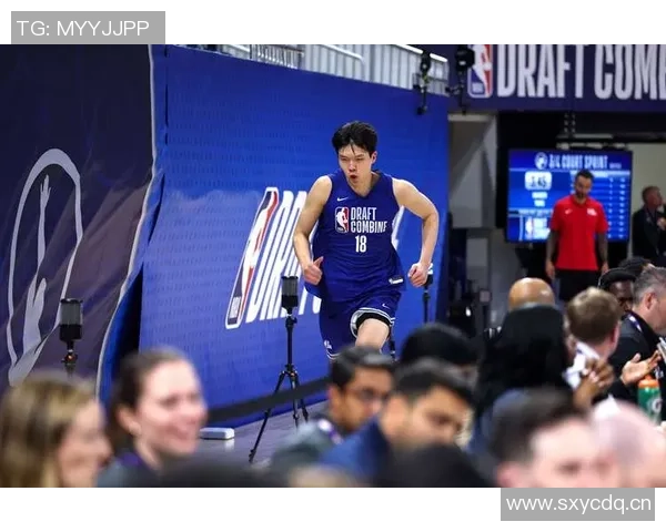 球队主持人谈杨瀚森潜力期待他迅速崭露头角但过程不易