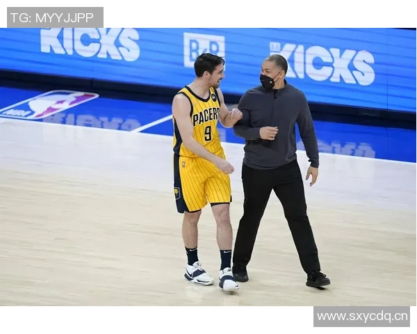 多支球队争抢祖巴茨快船开出至少两个首轮选秀权的要价 多支球队争抢祖巴茨快船开出至少两个首轮选秀权的要价