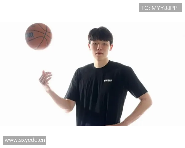 斯普利特称赞杨瀚森出色表现对位亚当斯挑战巨大但他成功应对 斯普利特称赞杨瀚森出色表现对位亚当斯挑战巨大但他成功应对